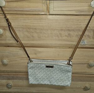 Michael Kors Crossbody Purse